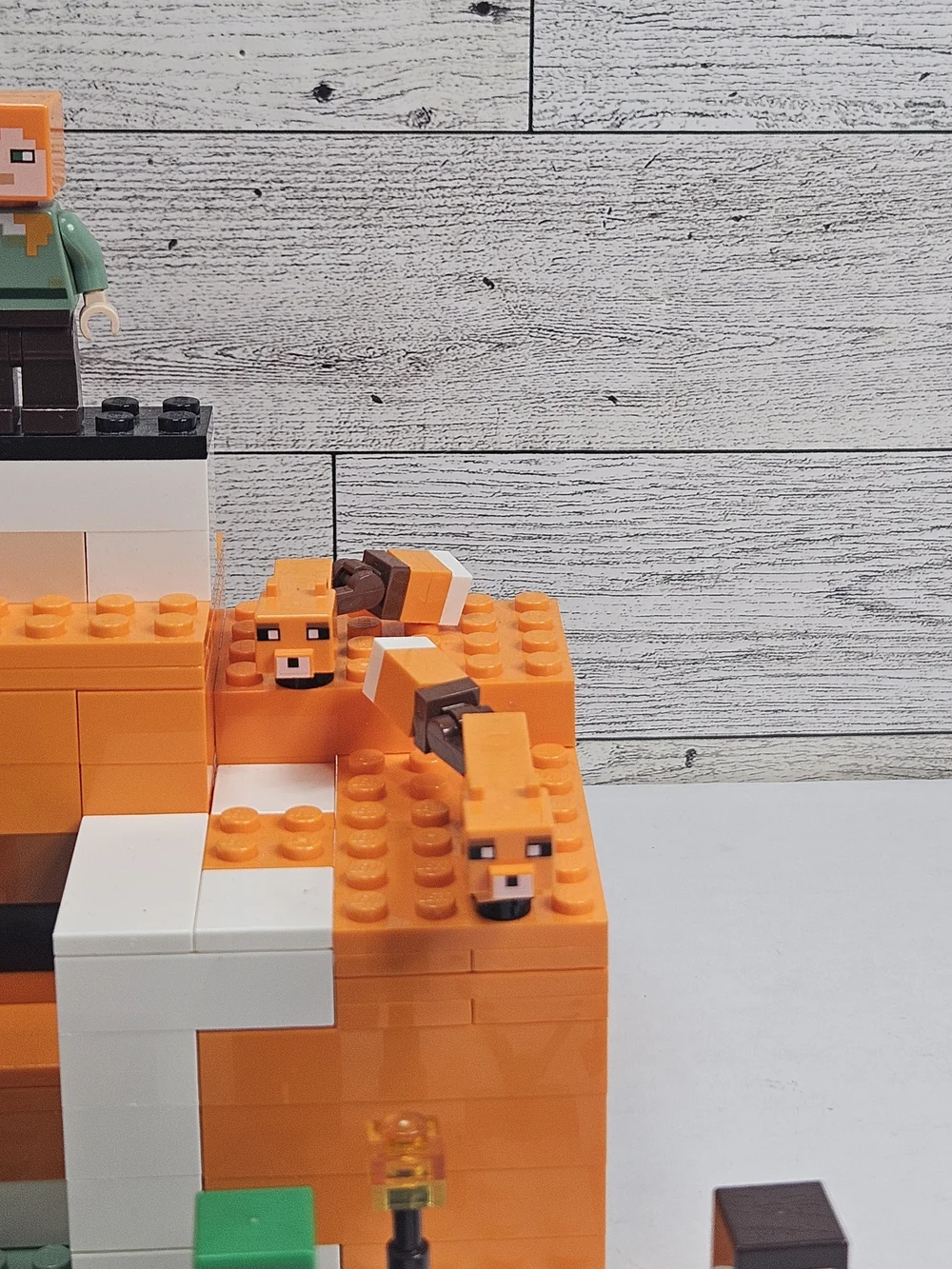 Minecraft LEGO Set with 11 Figures and Accessories